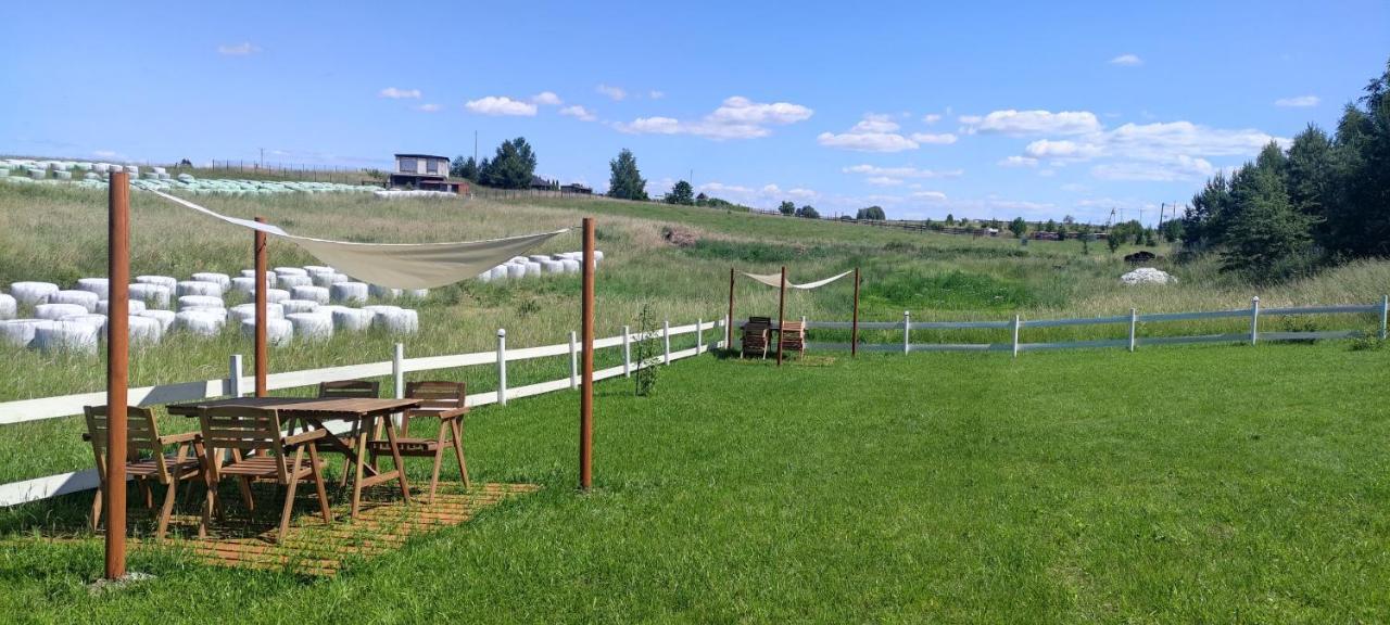 Glamping Nad Jeziorem Hotel Nowe Guty Ngoại thất bức ảnh