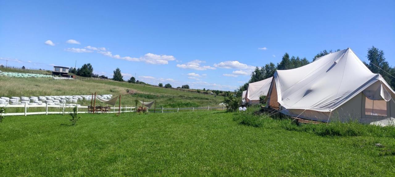 Glamping Nad Jeziorem Hotel Nowe Guty Ngoại thất bức ảnh
