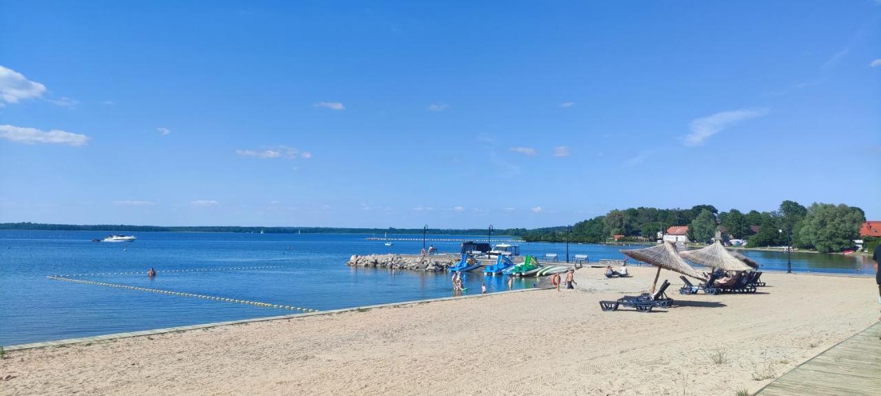 Glamping Nad Jeziorem Hotel Nowe Guty Ngoại thất bức ảnh